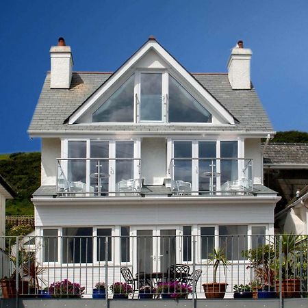 Seaview Bed & Breakfast Лу Екстериор снимка