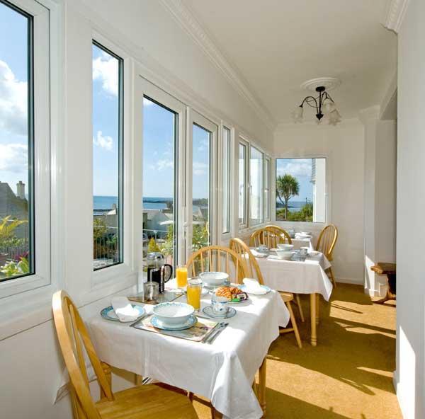Seaview Bed & Breakfast Лу Екстериор снимка