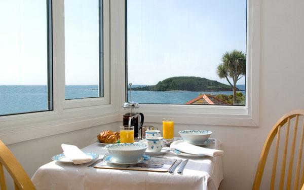 Seaview Bed & Breakfast Лу Екстериор снимка