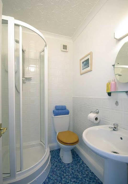 Seaview Bed & Breakfast Лу Екстериор снимка